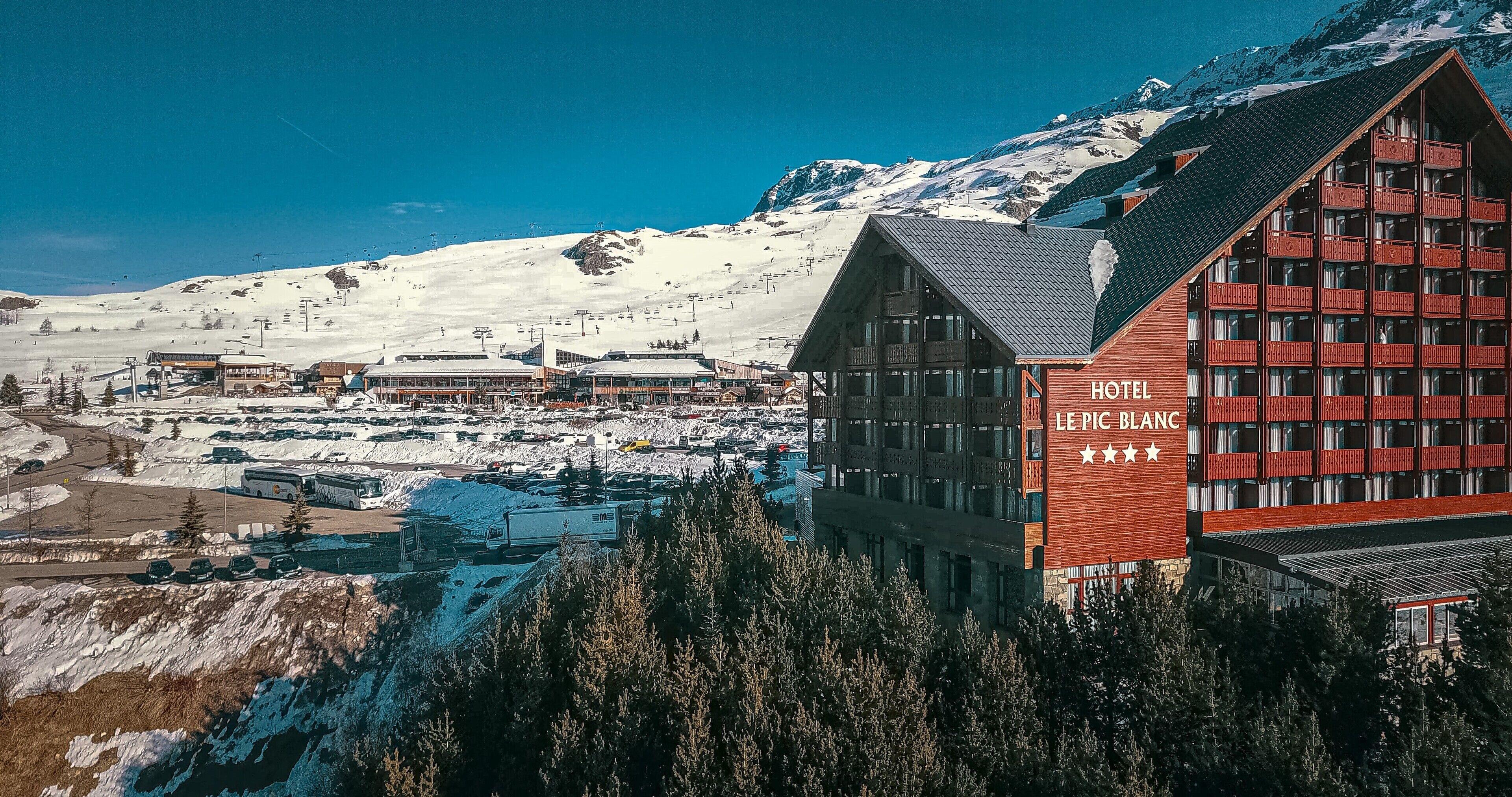 Le Pic Blanc Hotel Alpe d'Huez ภายนอก รูปภาพ